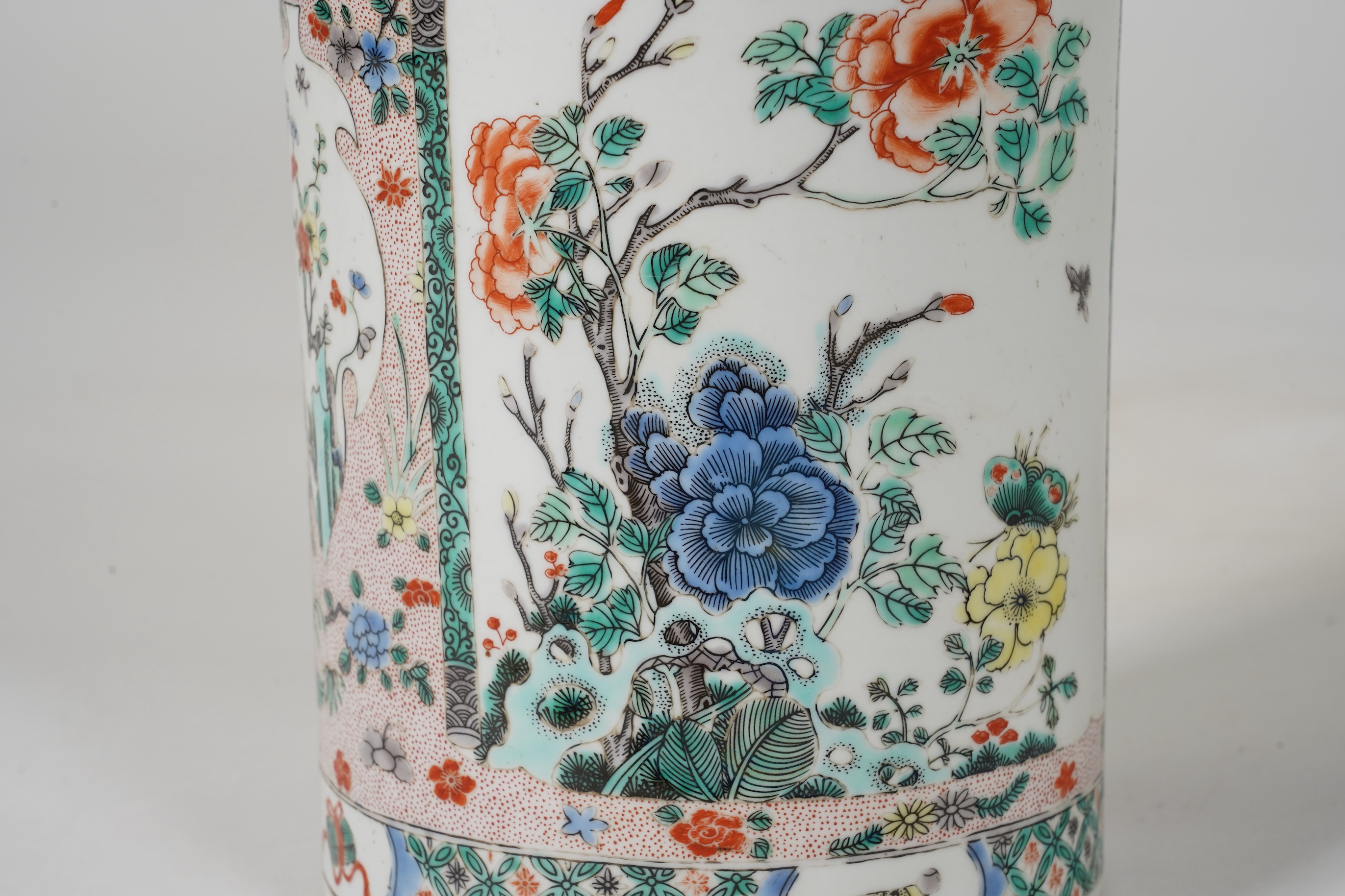 A Chinese famille verte brushpot, late 19th/early 20th century